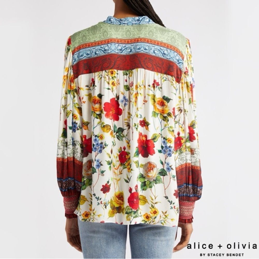 Alice + Olivia Serena Dew White Red Blouse Floral Button Front Size M - Picture 8 of 12